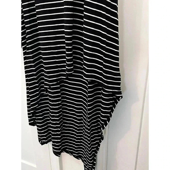 Kaari blue dress size xs hi low black and white striped NWT - Picture 3 of 4